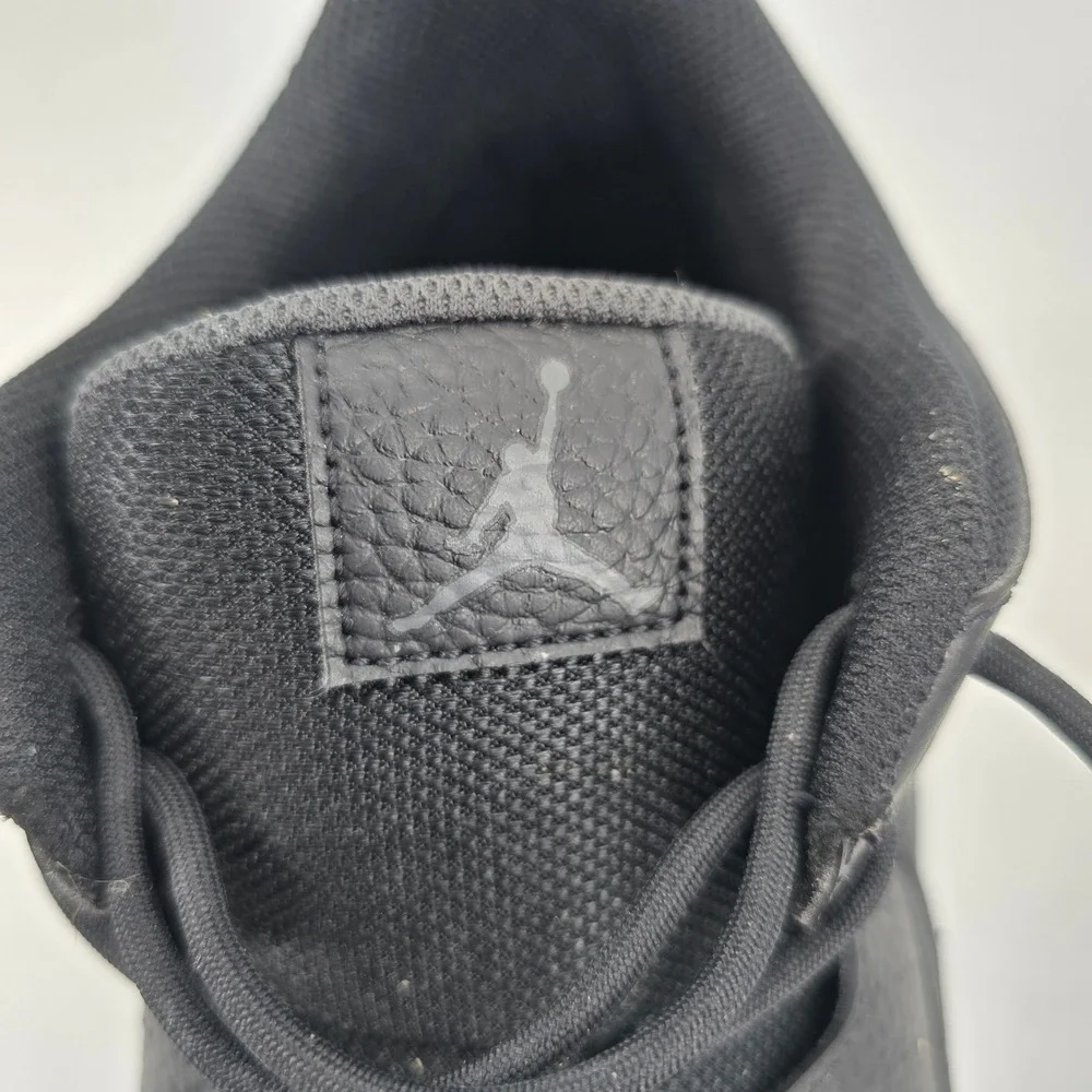 Jordan Max Aura 5 Mens Size 12 Basketball Shoes Black DZ4353-001 Sneakers